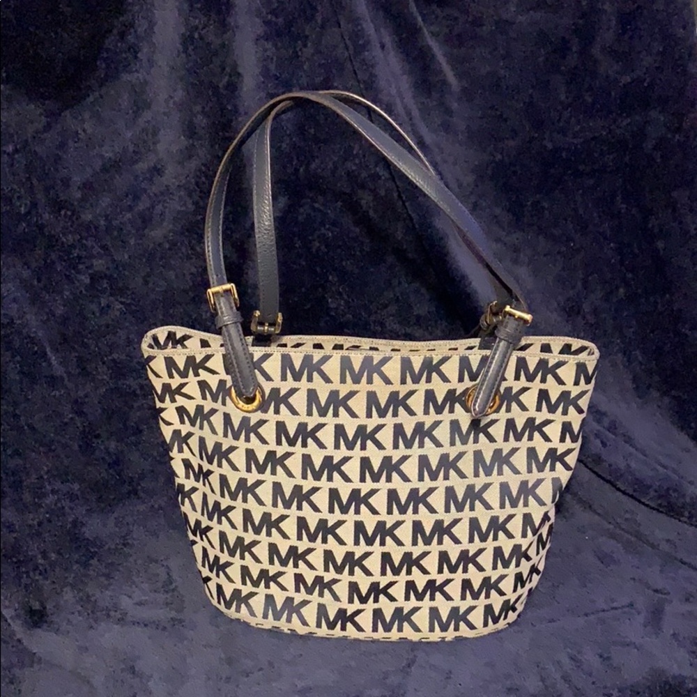 Authentic Michael Kors handbag
